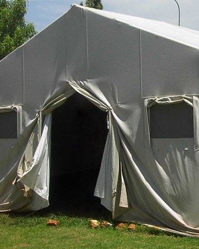 Изготавливаем солдатские палатки в Невьянске вместимостью <strong>до 70 человек</strong>